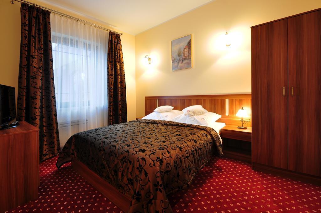 Apartamenty Continental Krynica Morska Buitenkant foto
